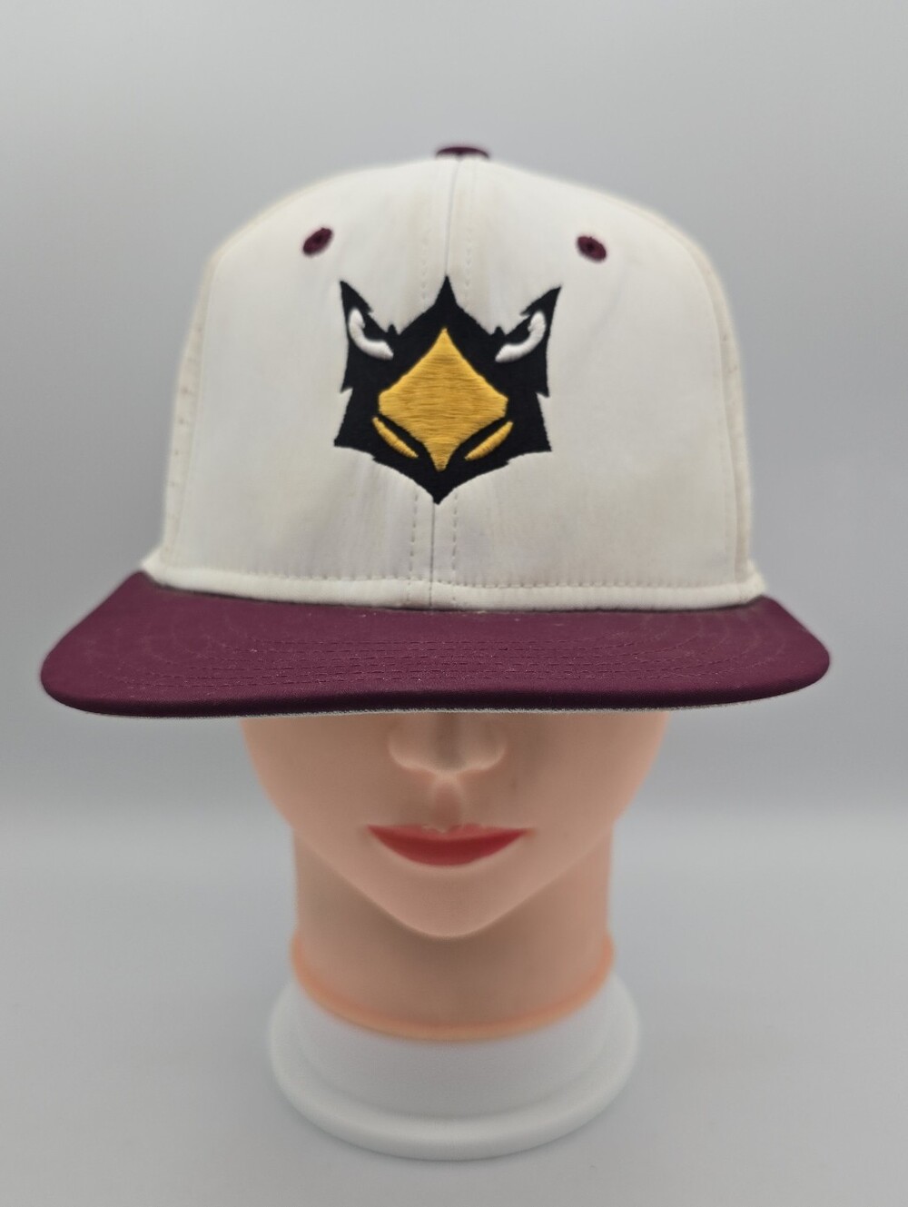 Vintage The Game Embroidered Bird Beak Fitted Hat Size XS